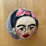 Grosser Spielball "Frida Kahlo"