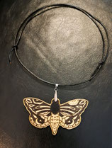 Kette mit Schmetterlinganhänger