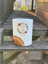 Hochzeitskerze oval Holz, mit 1 Teelicht, Frühlingskranz