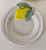 Teller mit Zitrone