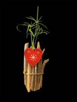 Vase en bois flotté, décoré d'un coeur rouge en bois et papyrus pour Noël