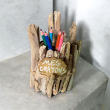 Pot en bois flotté et 10 crayons de couleur
