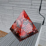 Orgonit Pyramide rot mit Blume des Lebens 10,5cm (A18) | Edelstein Heilstein Deko