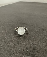 Ring aus Epoxidharz (Fassung Farbe Silber)