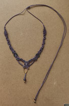 collier tons de mauve et vert