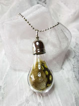 Collier goutte verre soufflé Plume Jaune, Perle blanche et Micro-billes transparentes