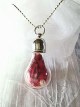 Collier goutte verre soufflé Plume Rouge, Perle blanche et Micro-billes Rouges et transparentes