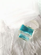 Bague 15X15 mm Plume Bleue