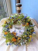 リース　夜のカフェテラス