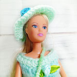 Klorollenhut mit Puppe, elegante Dame, Klorollenpuppe, gehäkelt