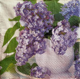 SI29中　　F08    SDL152600  Lilac Cup Bouquet
