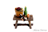Mesa con uva y botella de vino (Ref. 3673)