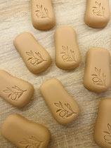 Olive-Sandelholz