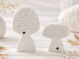Pilz mit Herzli Weiss