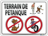 Terrain de pétanque: Chiens et vélos interdits