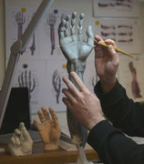SNF_01_It's all about hands
