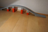 Duplo hellgraue Brücke mit U-Steinen