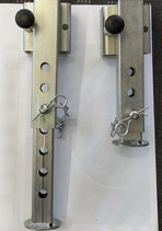 2 Stützen mit Halter und Einbau