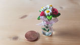 Blumenvase mit  Margeriten und Rosen