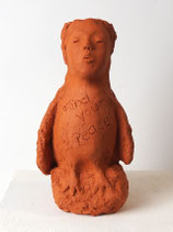 rote Skulptur Mädchenvogel 7