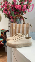 Sneakers beige