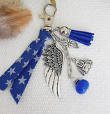 Porte clés aile d'ange argentée / bleu
