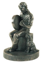 Bodhràn player man*