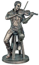 Fiddle player