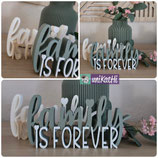 Download Datei Schriftzug "Family is forever" zweifarbig