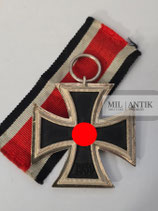 Eisernes Kreuz 2. Klasse 1939 "4" mit Bandabschnitt