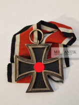 Eisernes Kreuz 2. Klasse 1939 mit Band (3)
