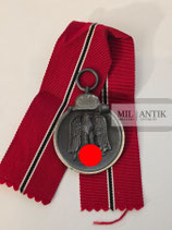 Medaille Winterschlacht im Osten 1941/42 mit Band (3)
