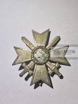 Kriegsverdienstkreuz mit Schwerter 1. Klasse - "L/12" entnazifiziert