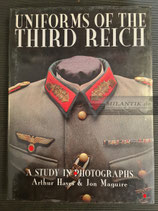 Fachbuch - Uniforms of the third reich