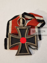 Eisernes Kreuz 2. Klasse 1939 mit Band (3)
