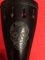 Saitenhalter mit Totenkopf/Skull