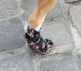 Größe M - Hundeschuhe in neuem Design - bequem und komfortabel.