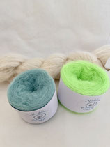Kit pour réaliser le slipover V neck de Petite  Knit en SURI SILK 400