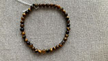 Bracelet en Œil de Tigre 4 mm - Pureté et Force Naturelle à votre Poignet