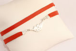 bracelet "WIYAKE" multitours en cuir rouge vermillon, plume argent