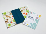 Housse fir de Carnet de Santé (neien Modell 2025) Waiss Beschmotif