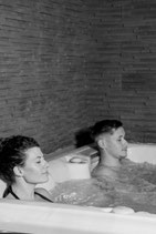 HAMMAM + JACUZZI + GOMMAGE CORPS 1H30