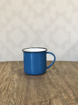 Emaille blauwe beker 7cm hoog, met een zwart randje