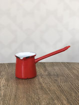 Emaille rood melkkannetje, 8,5cm hoog