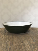 Emaille groene schaal 21cm, met een gouden randje.