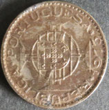 マカオ　西暦1975年