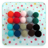 Adorno Pompones 12mm  COLORES VARIADOS 10 PARES (20 unidades)  P0012B