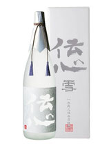 伝心　雪　純米吟醸　化粧箱付　1800ml