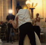 ab Sonntag, 19.01.2025 - 20:15-22:00 h - (4x2 Ustd.) - H12107  - Hochzeit & Feste Intensiv - Anfänger