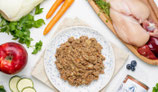 Landhuhn mit Fenchel, Äpfeln und Kartoffeln